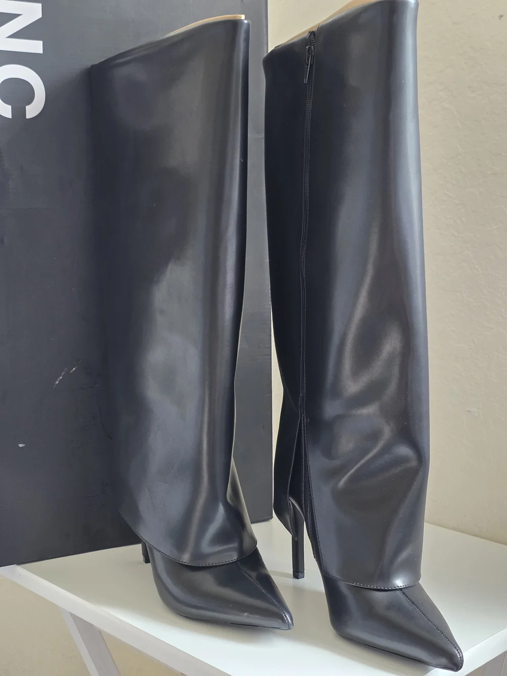 I.N.C. Skylar Fold Over Cuffed Dress Boots Stilleto US6